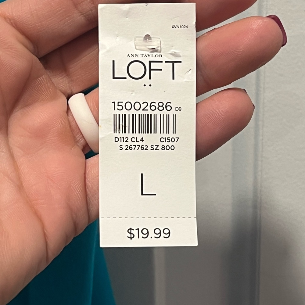 LOFT Women’s Tank Top NWT – Size L – Perfect Staple Piece! - Picture 7 of 14